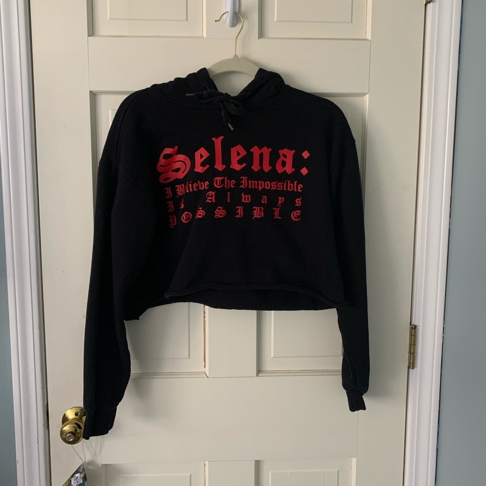 Cropped Selena Hoodie
